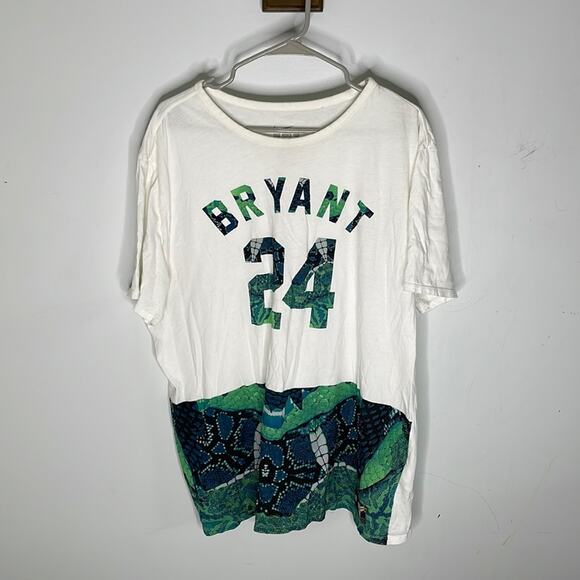 NIKE Athletic Cut ‘Bryant’ Crew Neck Short Sleeve Shirt Size XXL - Picture 1 of 6